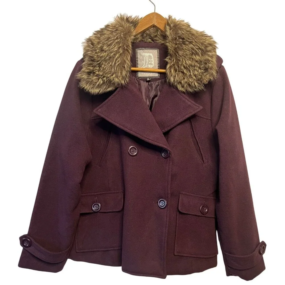Dollhouse Women's Burgundy Peacoat Jacket Faux Fur Collar XL Double Breasted - Picture 1 of 16